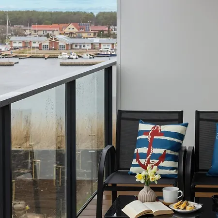 Aqua Blue Bridge & Z Basenem Epapartamenty