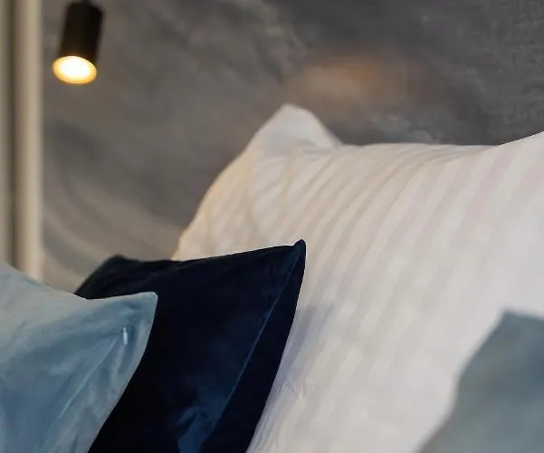 Aqua Blue Bridge Apartments&spa Z Basenem Epapartamenty *