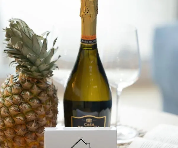 Aqua Blue Bridge Apartments&spa Z Basenem Epapartamenty *